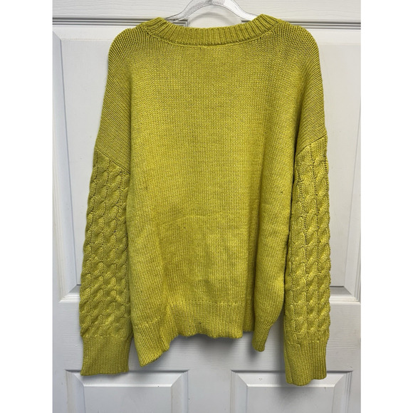 St. John's Bay Womens Crew Neck Long Sleeve Pullover Sweater Size XL Warm Olive - Picture 2 of 6